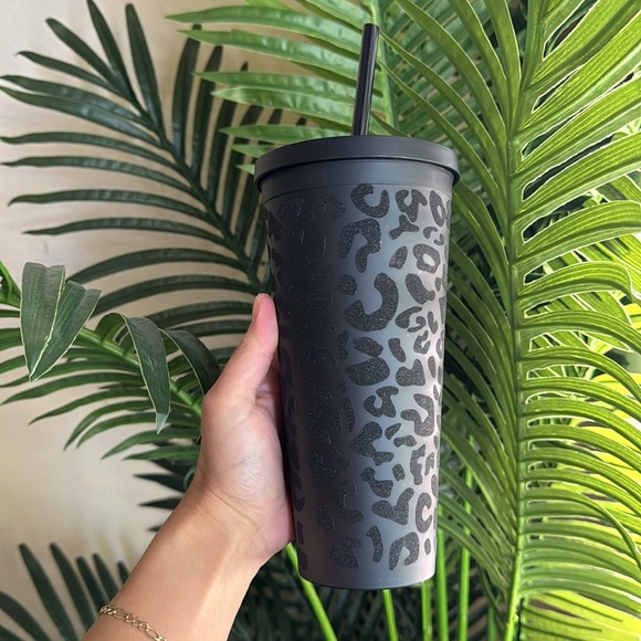 Tumbler - Picture 2 of 4